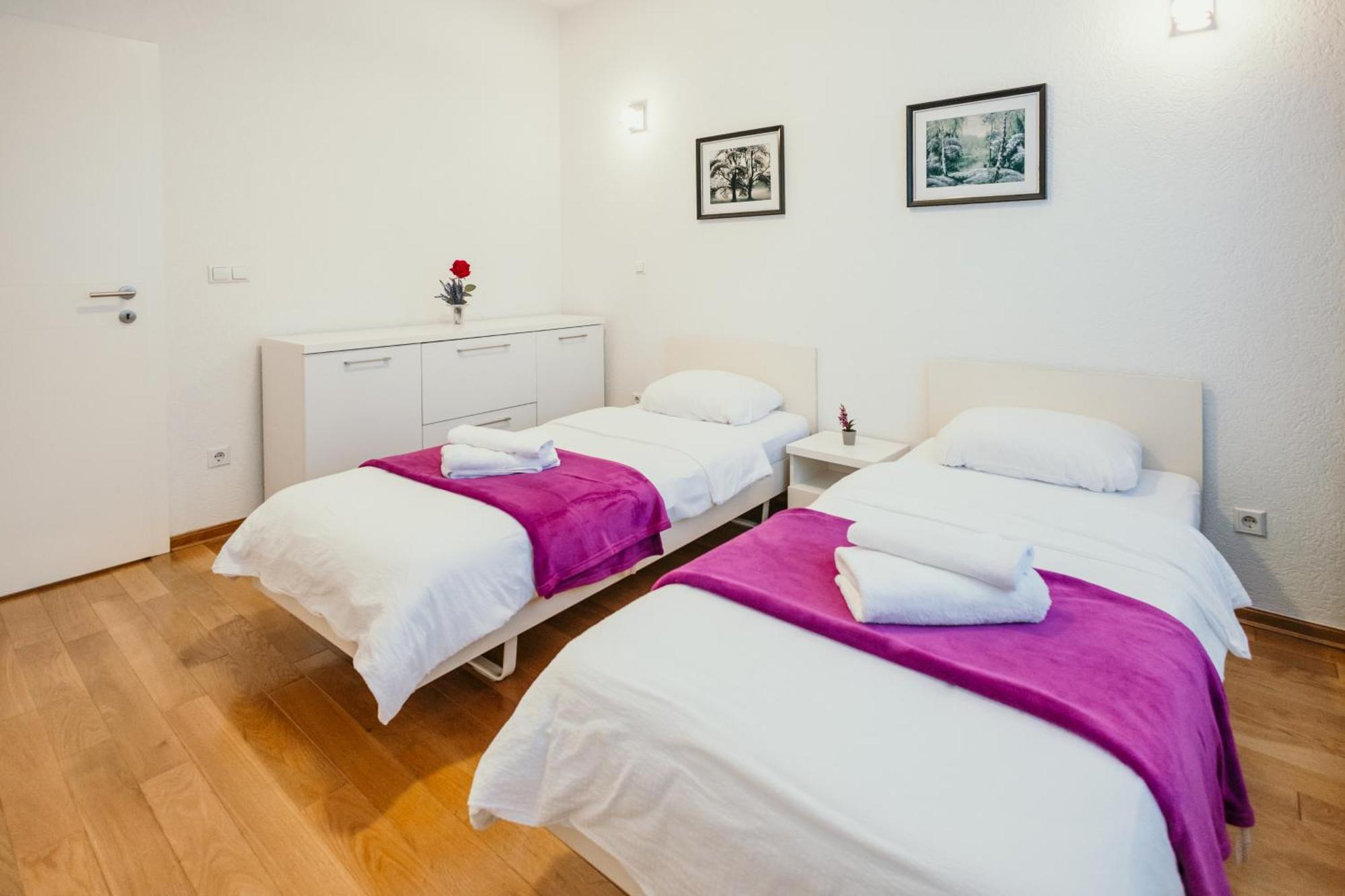 Apartment Vijecnica SJJ Esterno foto